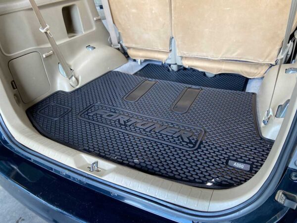Toyota Fortuner D4D Trunk Mat - Image 5