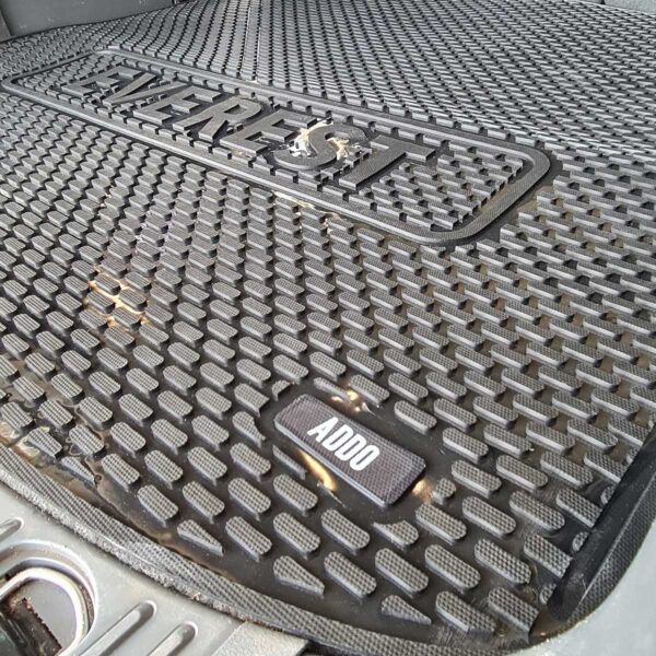 Ford Everest Trunk Mat - Image 3