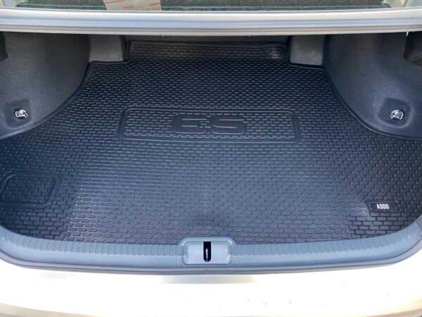 Lexus ES Gen Trunk Mat - Image 3