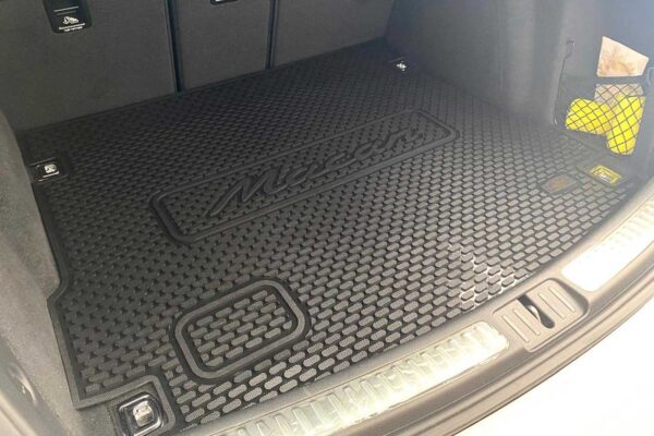 Porsche Macan Trunk Mat - Image 3